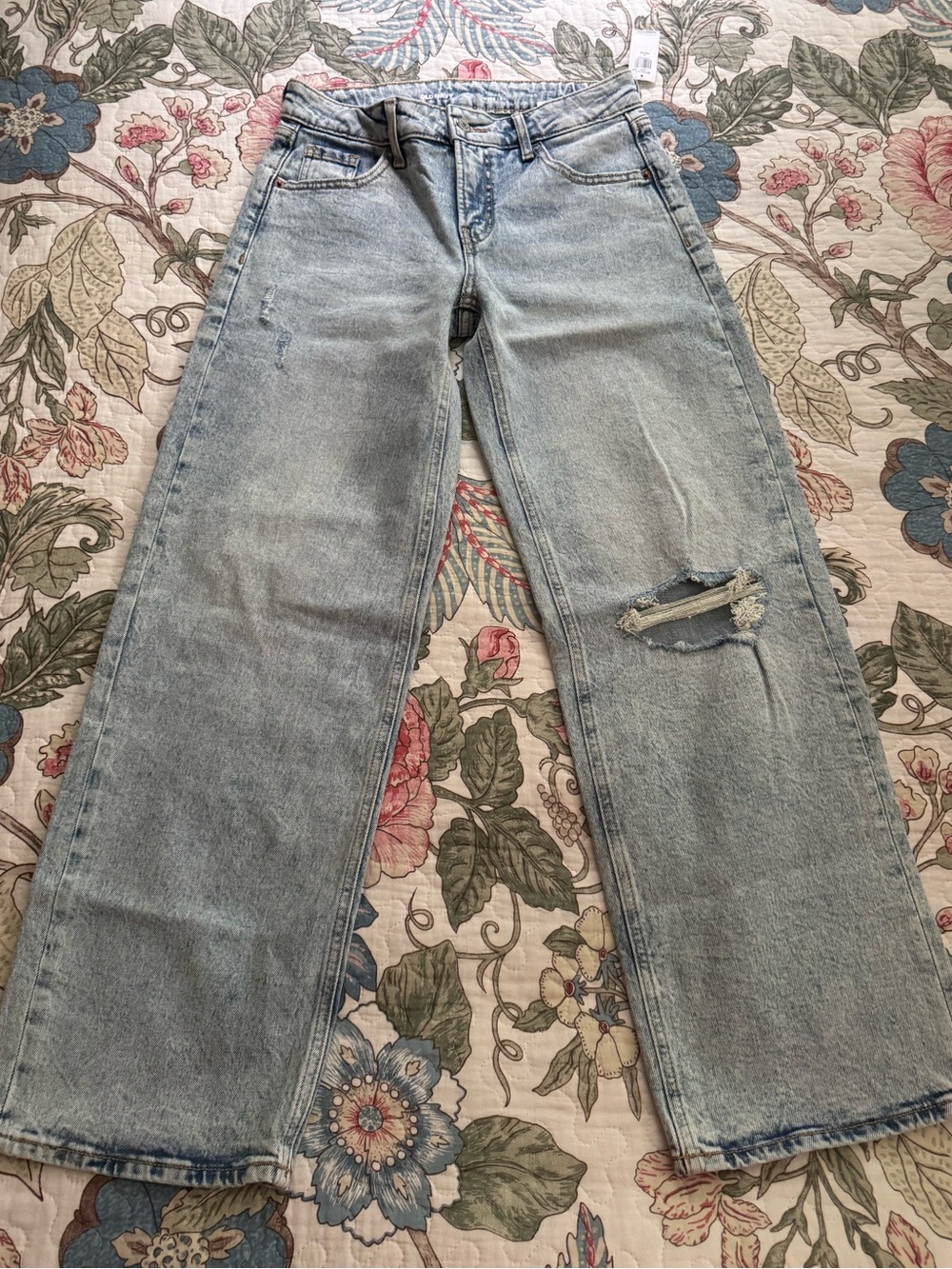 Old Navy Light Wash Wide Leg Jeans NWT